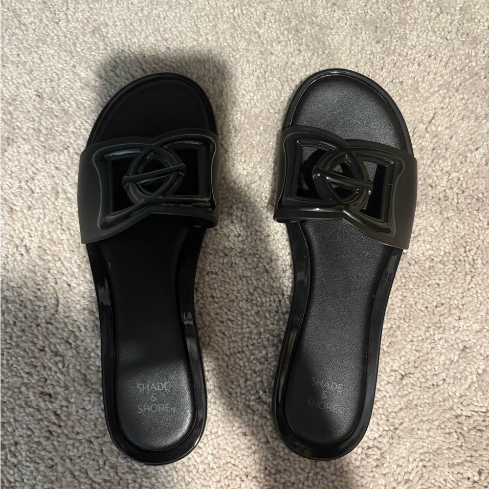 Shade & Shore Black Slide Sandals